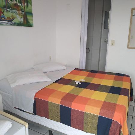 Hostel E Pousada Vila De Porto ปอร์โต จิ กาลินญาส ภายนอก รูปภาพ