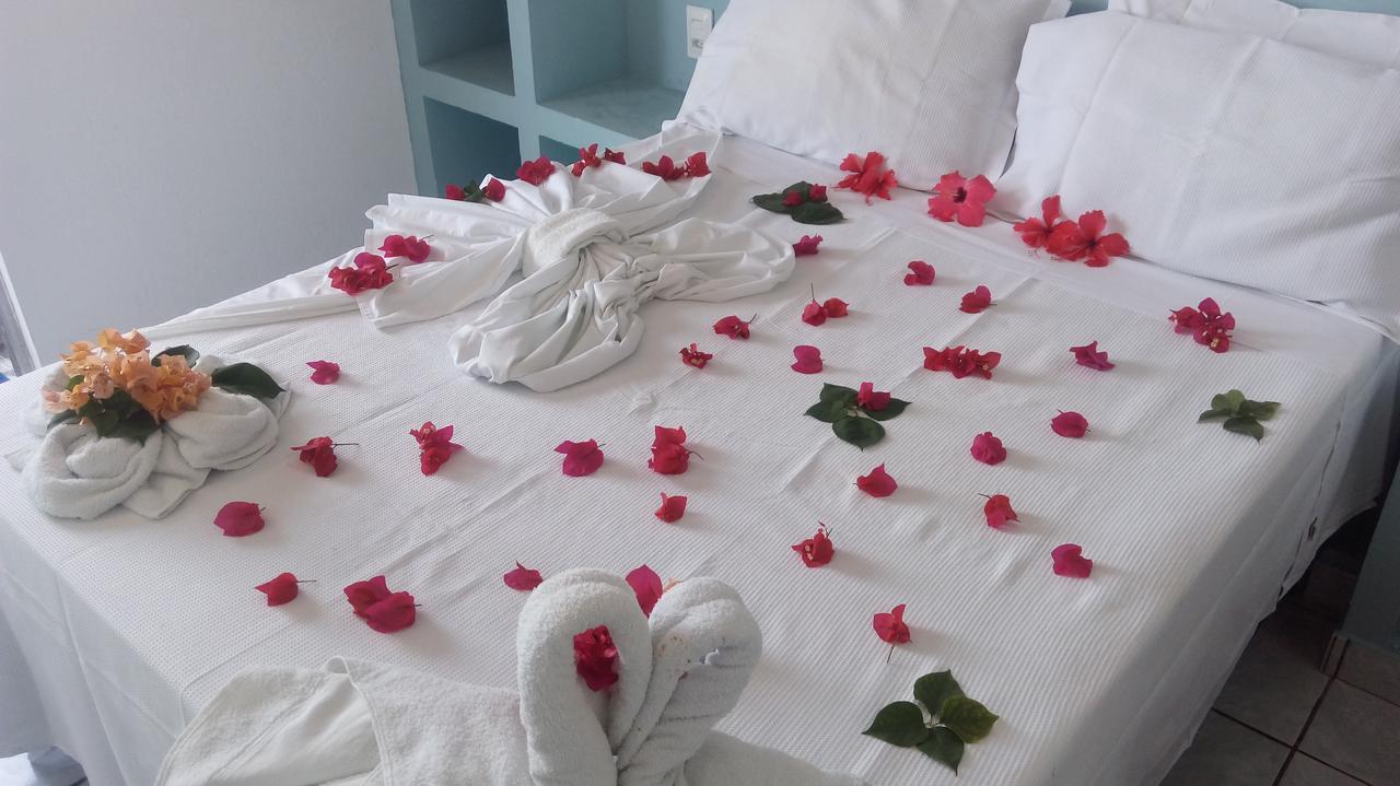 Hostel E Pousada Vila De Porto ปอร์โต จิ กาลินญาส ภายนอก รูปภาพ