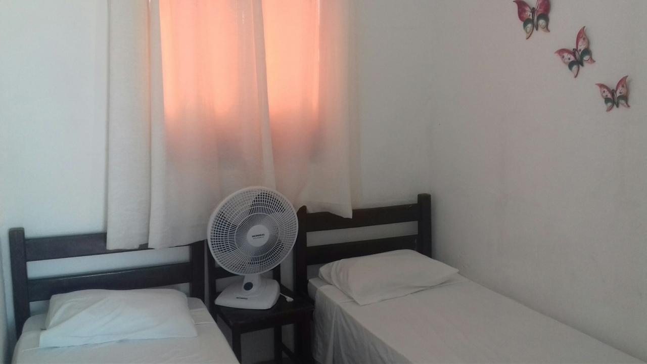 Hostel E Pousada Vila De Porto ปอร์โต จิ กาลินญาส ภายนอก รูปภาพ