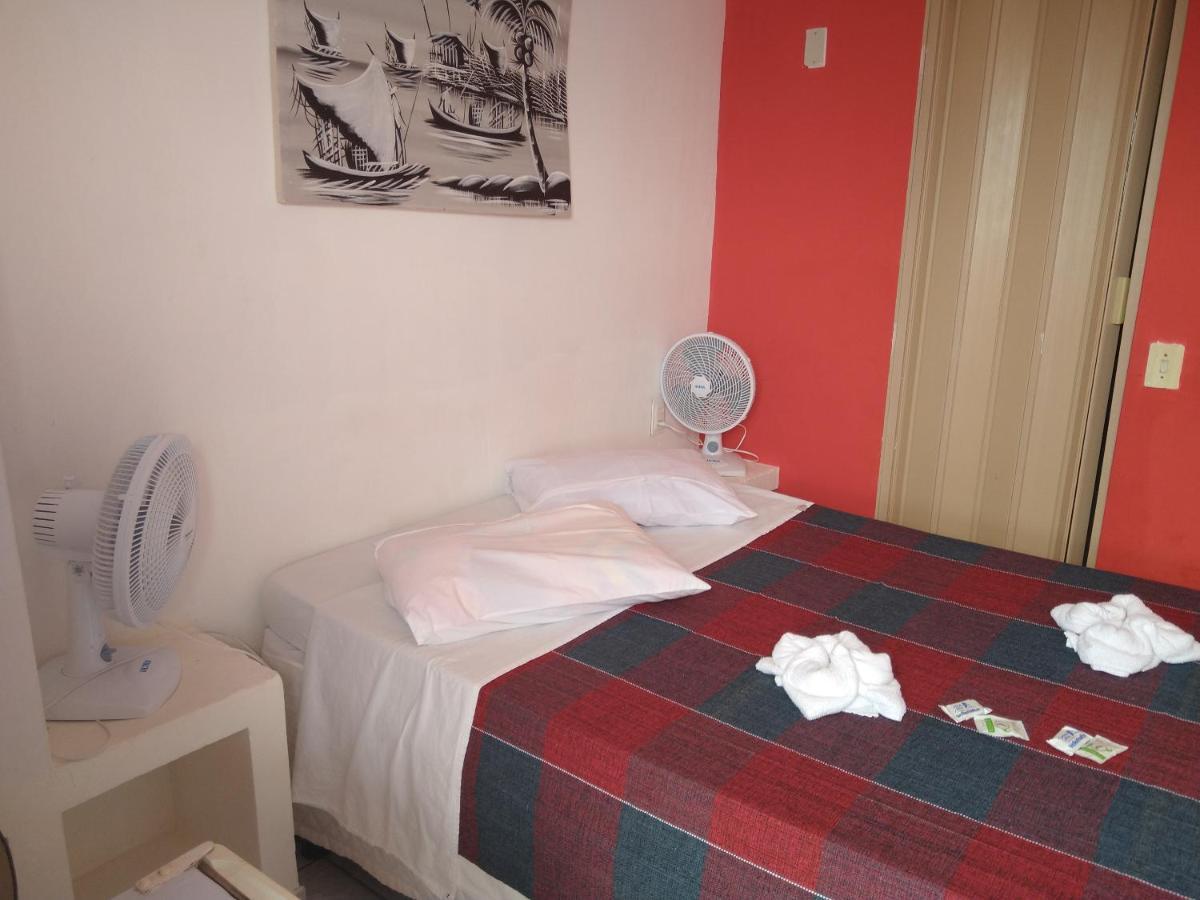 Hostel E Pousada Vila De Porto ปอร์โต จิ กาลินญาส ภายนอก รูปภาพ