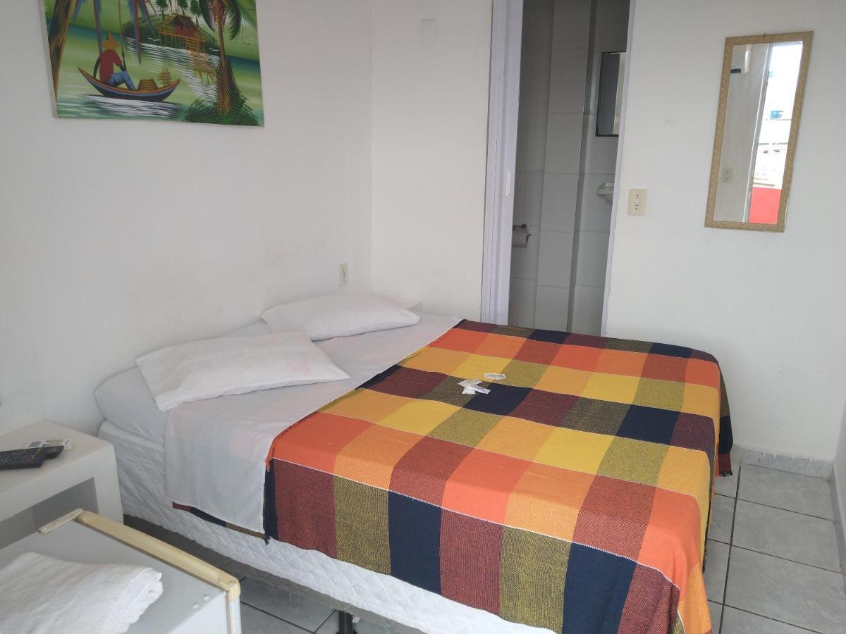 Hostel E Pousada Vila De Porto ปอร์โต จิ กาลินญาส ภายนอก รูปภาพ